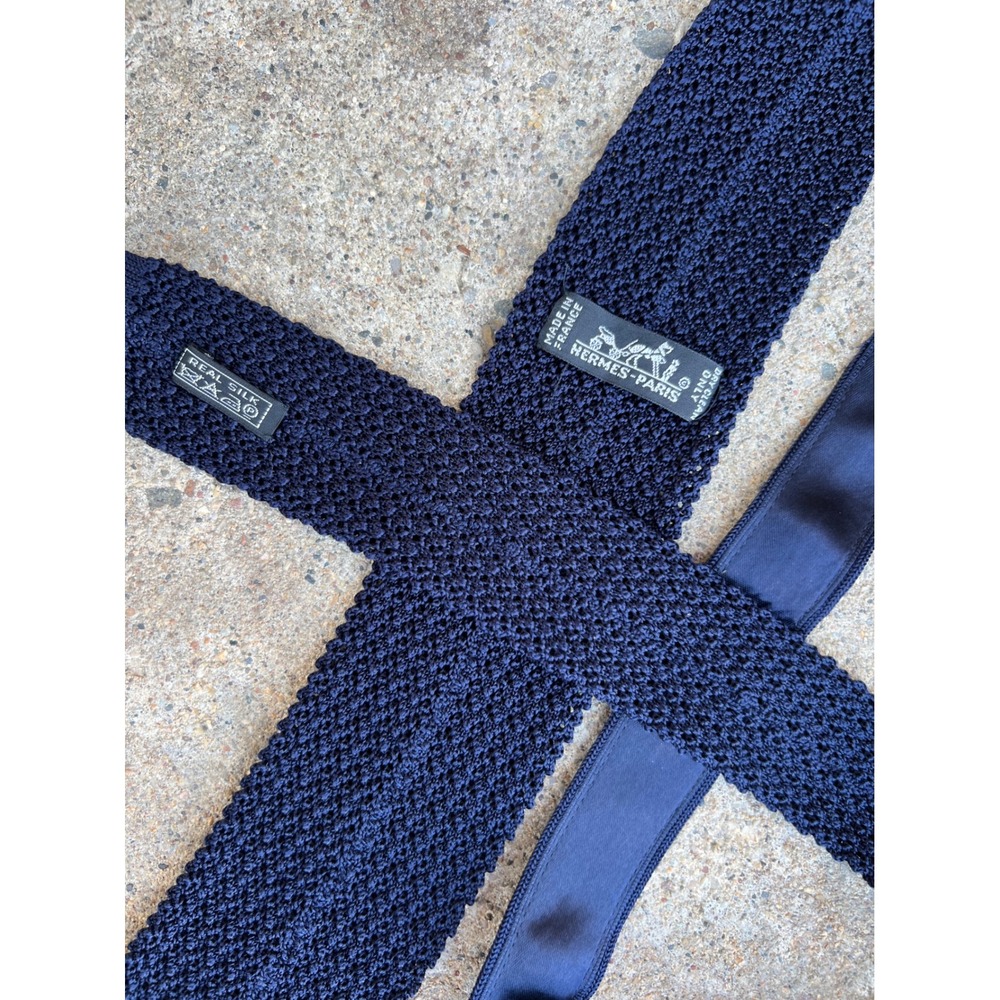 Authentic Hermes 100% Silk Navy Blue Knit Men's Tie H Logo Tricot France - Picture 3 of 8